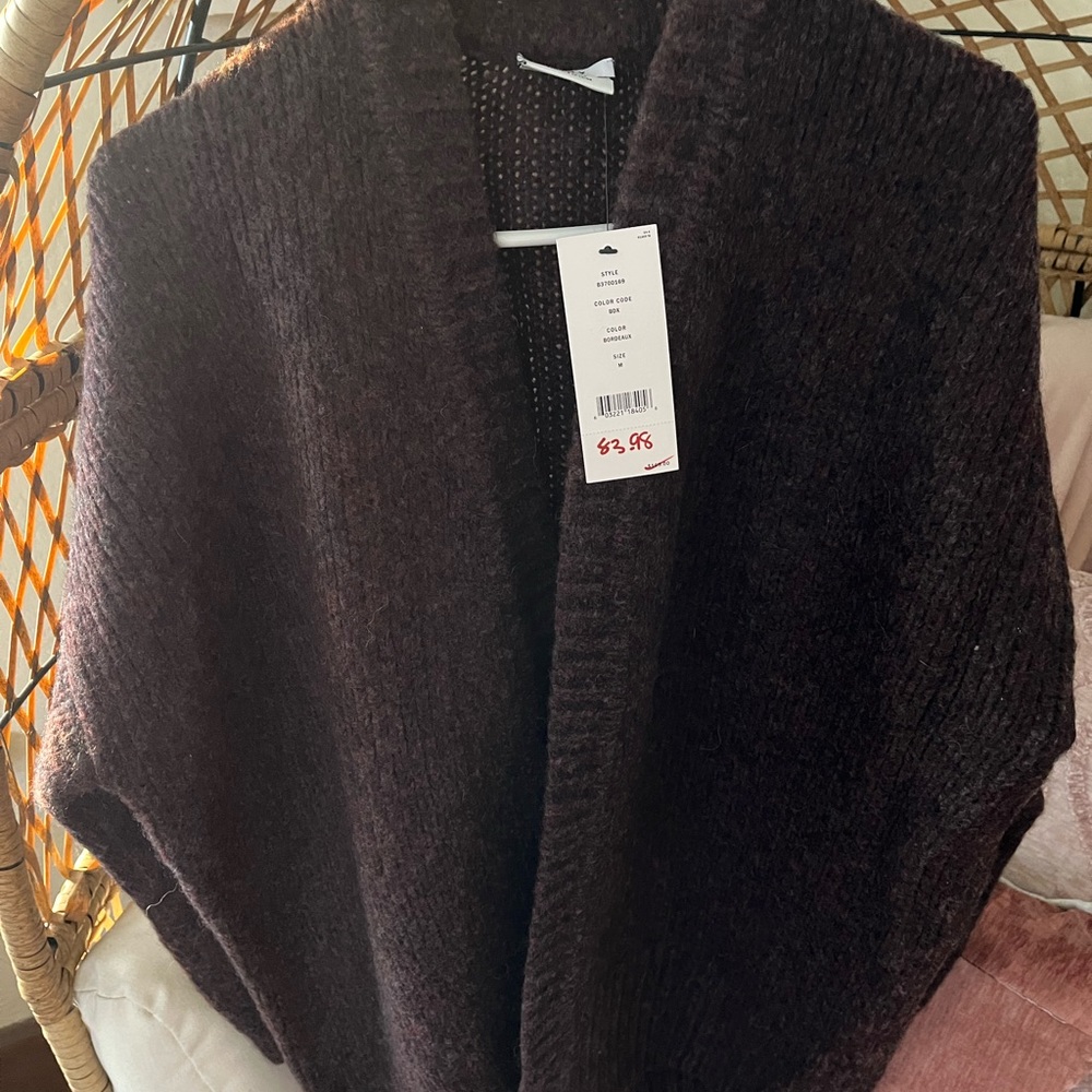 DKNY oversized sweater size med NWTO